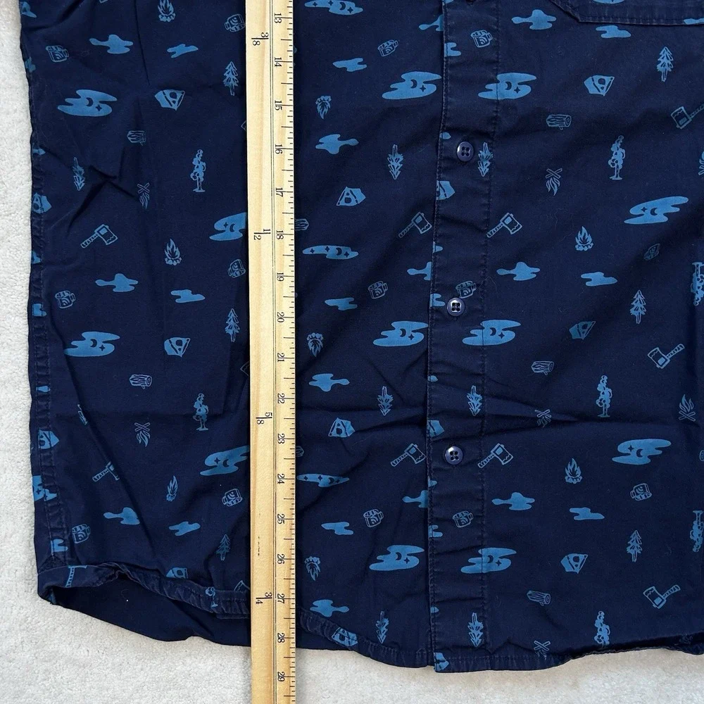 The North Face Shirt Mens Large Button Up Short Sleeve Camping All Over Print